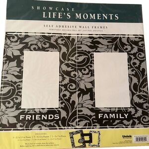 Uniek Showcase Life's Moments Self-adhesive wall frames.